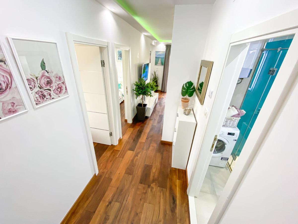 Apartment Josipa スプリト エクステリア 写真
