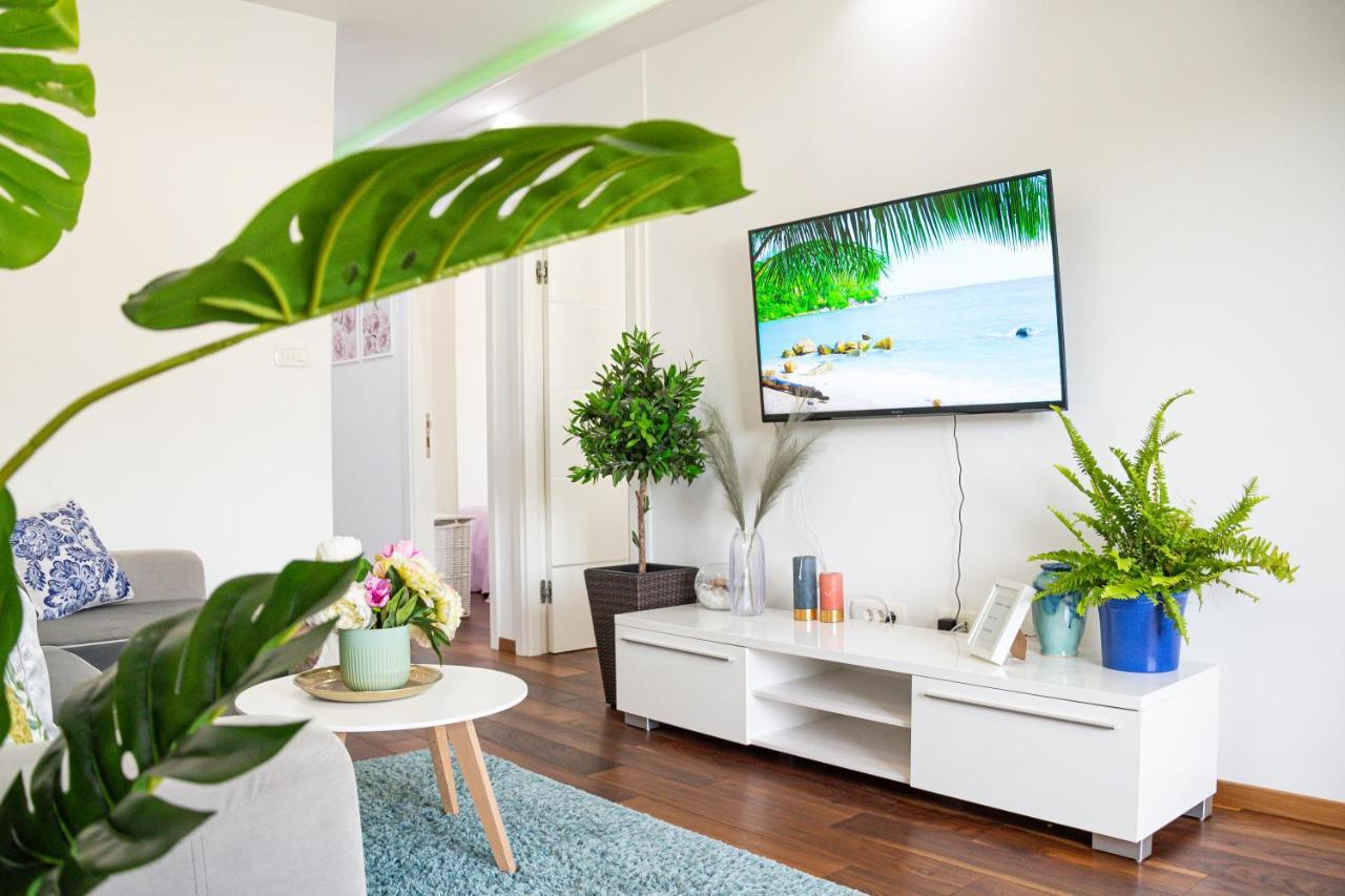 Apartment Josipa スプリト エクステリア 写真